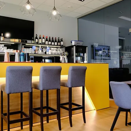 Kiraly Park 호텔 솜버트헤이